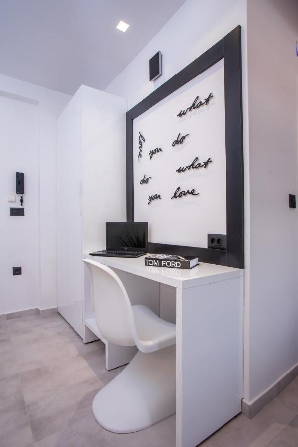 Rhodes Diamond Luxury Flat In The Heart Of Town Apartment Rhodes City Exterior photo